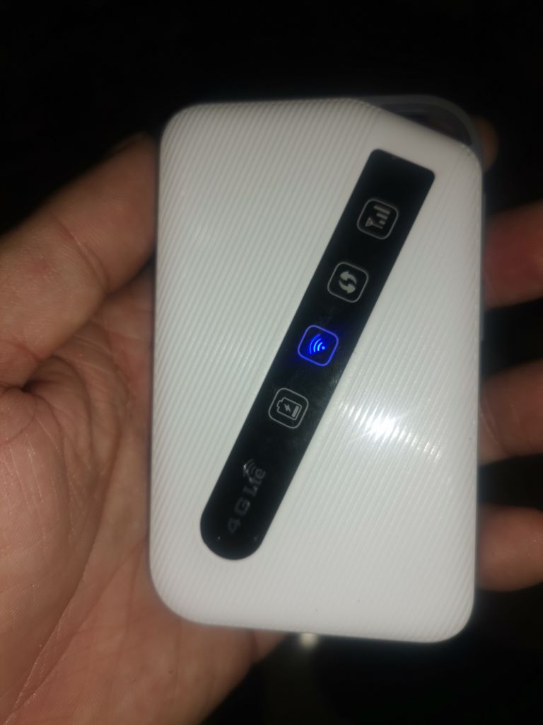 مودم 4G/LTE قابل حمل